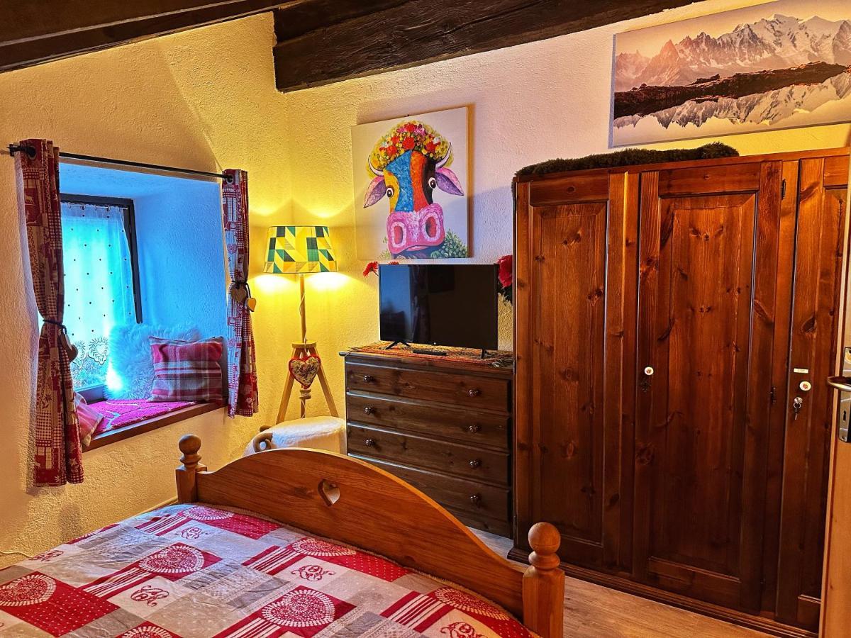 Meizon - La Montagna Gignod Extérieur photo
