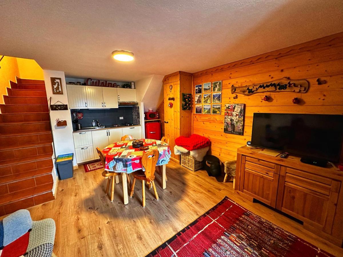 Meizon - La Montagna Gignod Extérieur photo